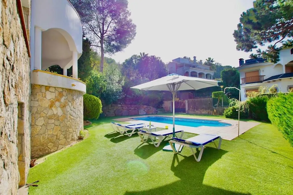 V&V Lloret- Villa Aurora Lloret de Mar 0*,  Spain