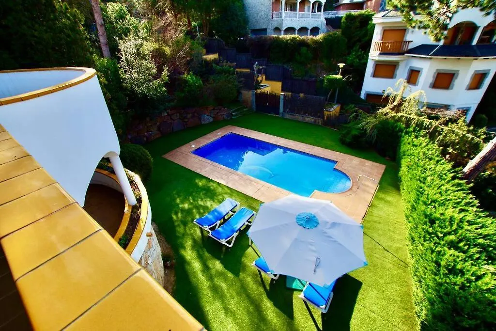 V&V Lloret- Villa Aurora Lloret de Mar 0*,  Spain